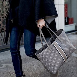 Tory Burch Gemini Link Tote, French Gray